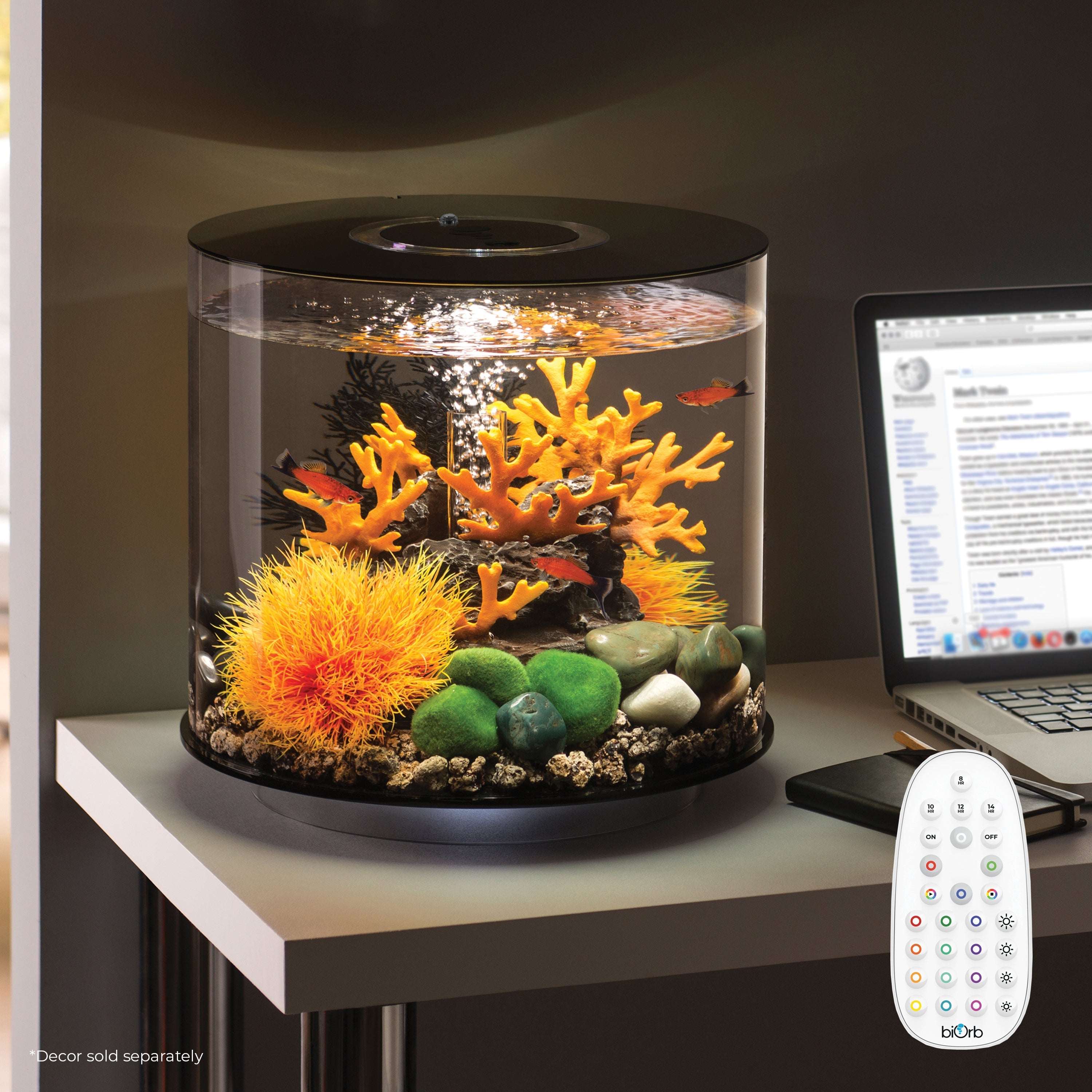 Get inspiration for your aquarium TUBE 15 Aquarium with MCR Light - 4 gallon available in black