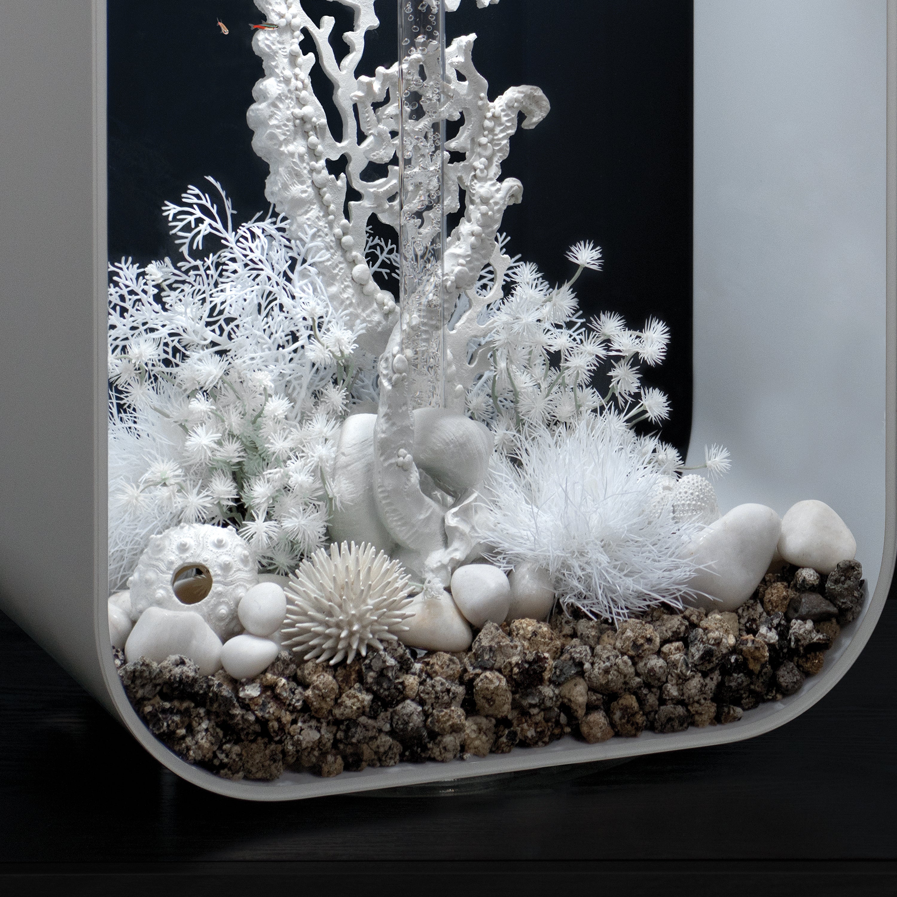 Marble Pebble Set - White In use