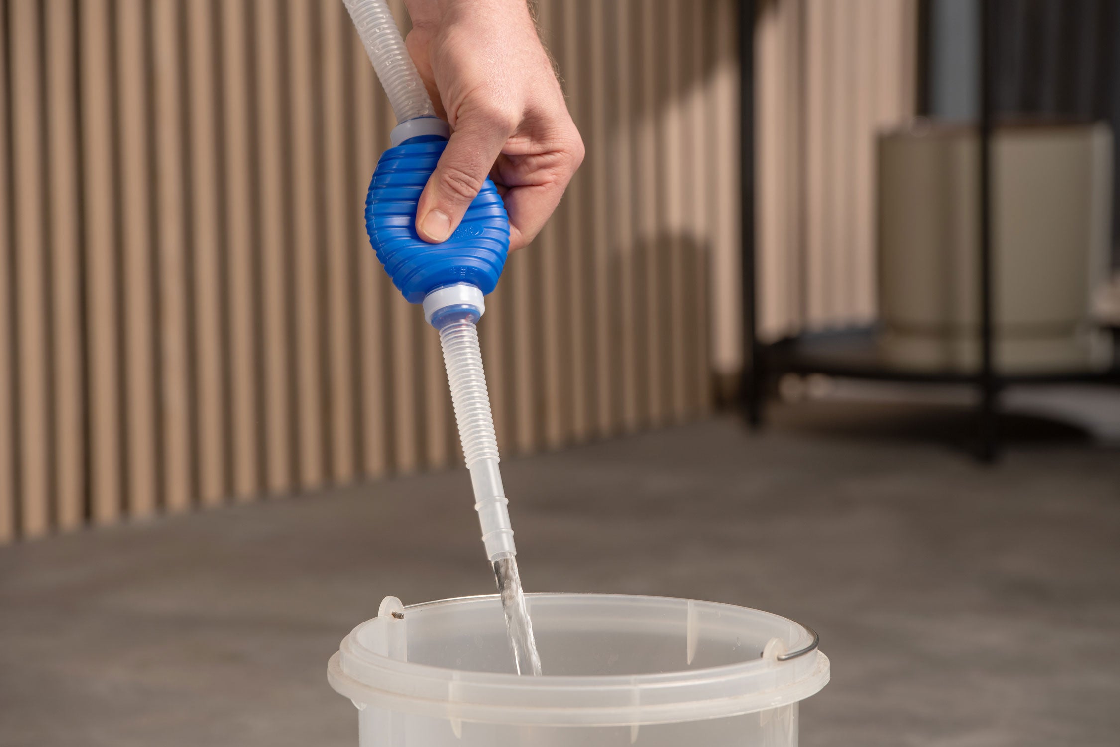 biOrb Cleaner Pump being used for a routine water change